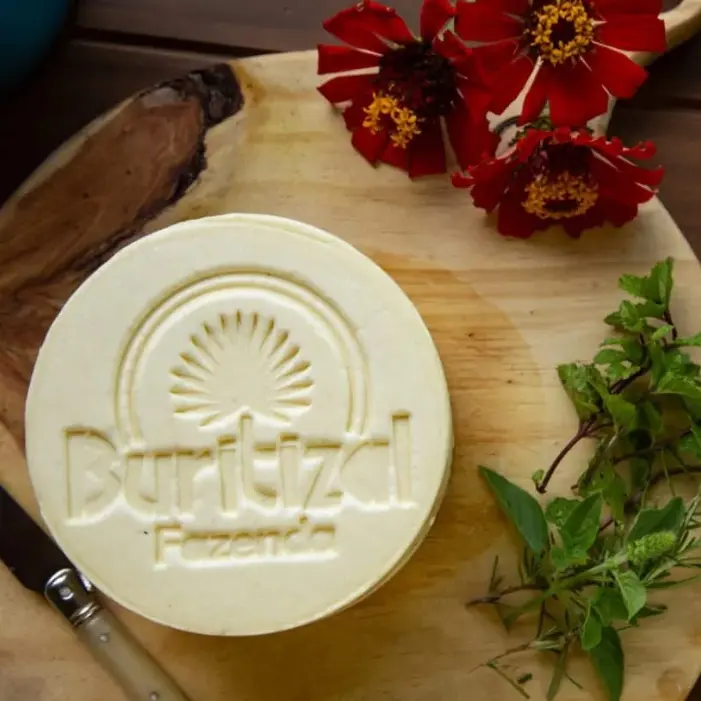 Queijo fresco (aproximadamente 400g)