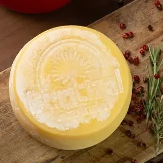 Queijo meia cura (aproximadamente 400g)
